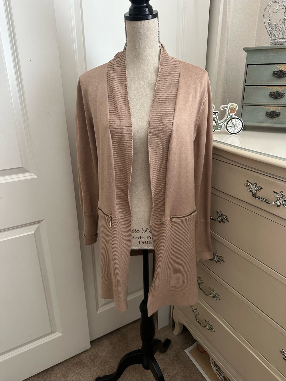 Magaschoni Open-Front Cardigan in Taupe Blush